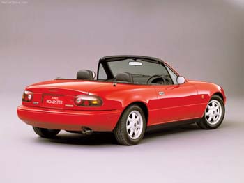 1989_Mazda_MX-5_Miata_Roadster_800x600_02